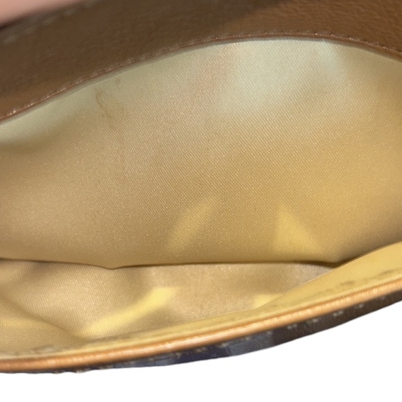 COACH Park Saddle Brown Leather Wristlet Clutch - Picture 14 of 16